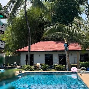 Nr Nanai Patong